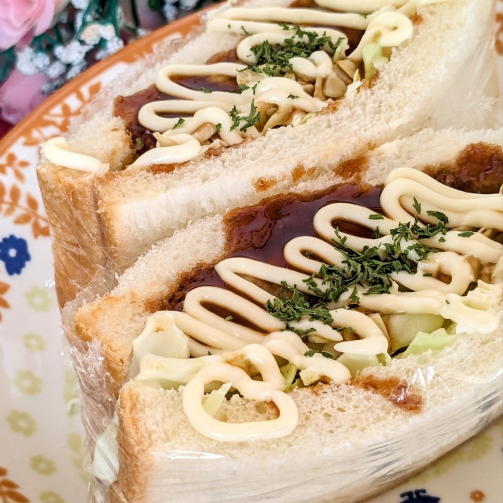 〜食パンで簡単コロッケパン〜